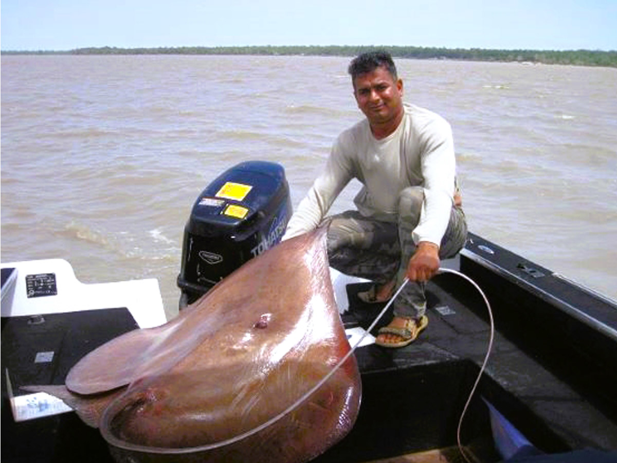 Fishing Suriname River - Orange Travel - 1