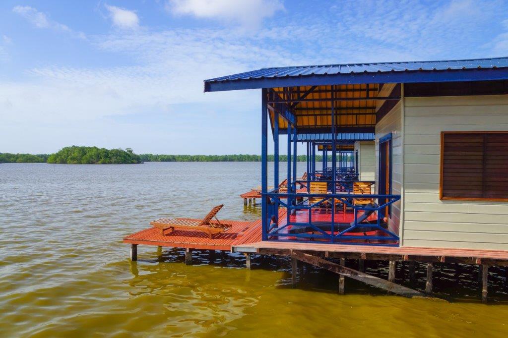 orange suriname - lodge lake view - akira